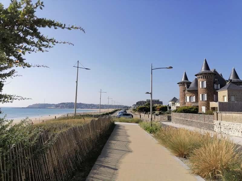 Le petit logis de Barneville plage wc extérieur Exterior foto